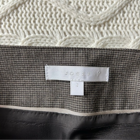 Josef 100% Wool Pencil Skirt - Picture 7 of 8